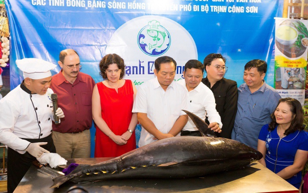 Đặng Đình Mạnh: Người nặng lòng với văn hóa ẩm thực Việt và cá Lăng Việt Trì